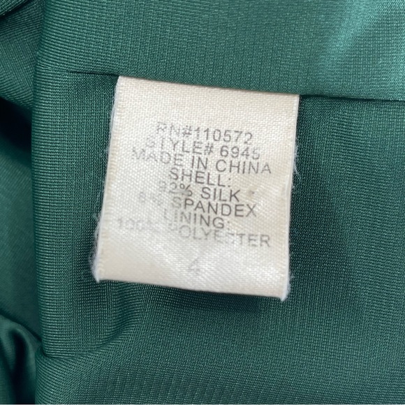 TWELFTH STREET CYNTHIA VINCENT GREEN DRESS - Picture 5 of 6